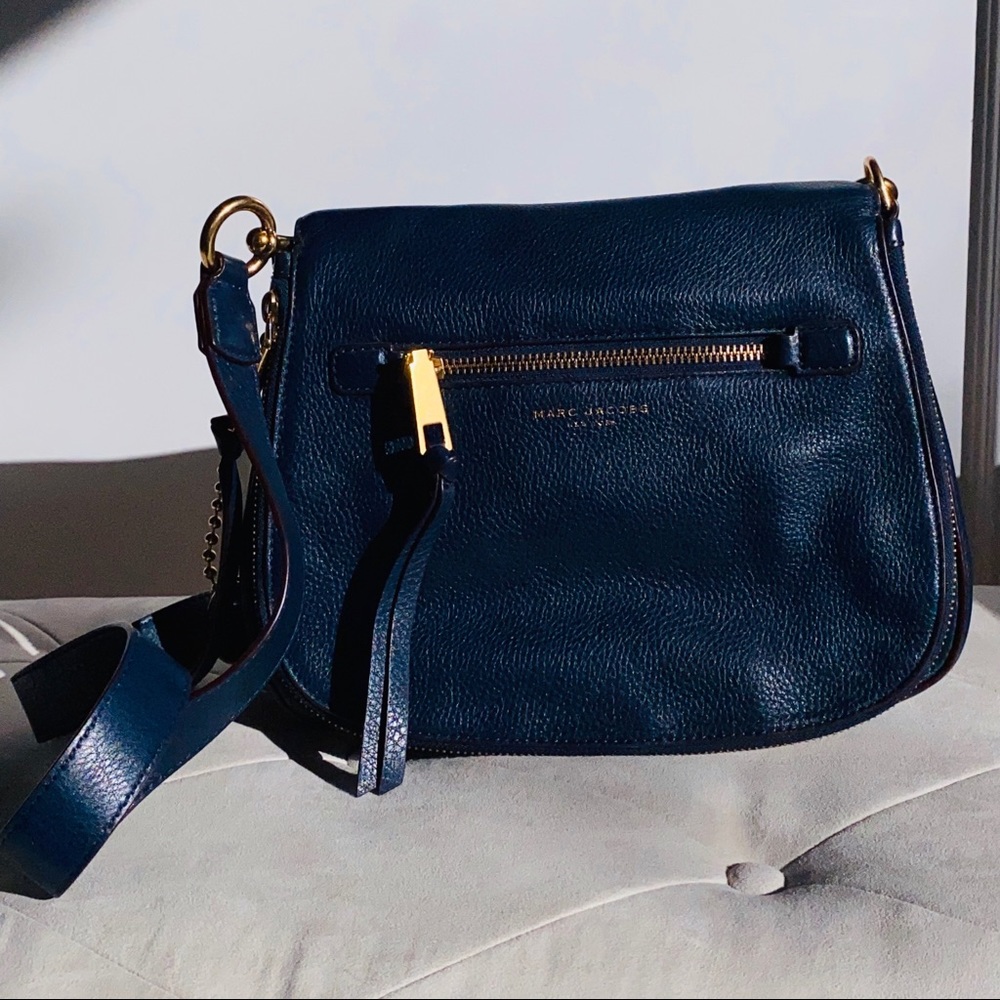 Marc Jacobs New York Navy Leather Saddle Bog